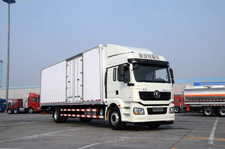 SHACMAN H3000 Lorry Truck 4X2 (2)