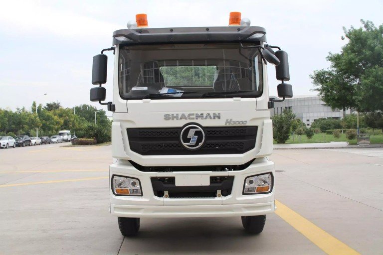 SHACMAN H3000 Lorry Truck 6X4 (2)